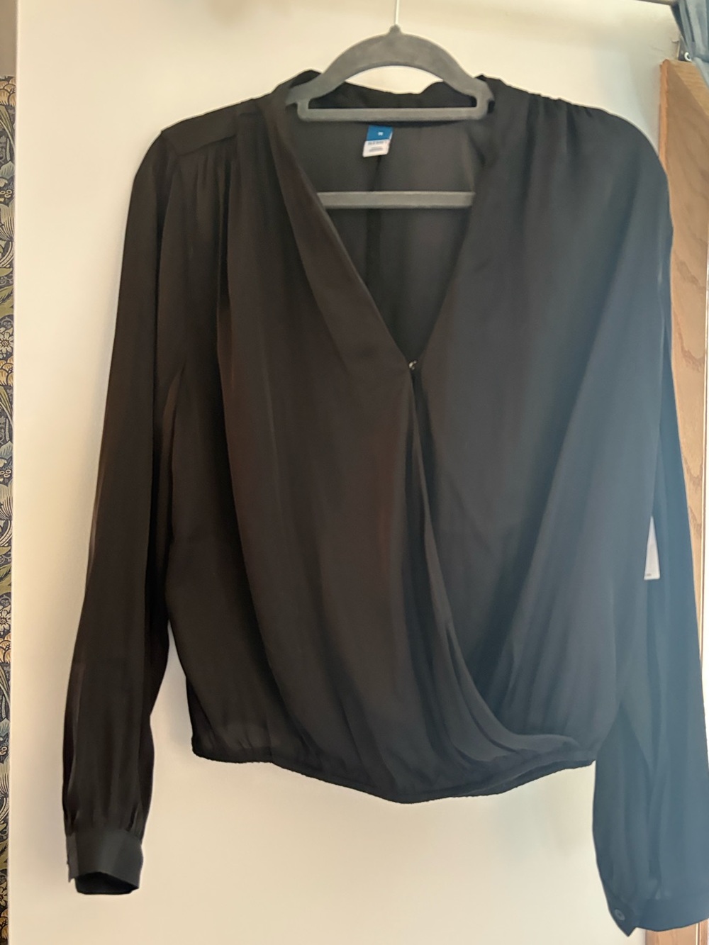 Old navy black silky wrap top. NWT.